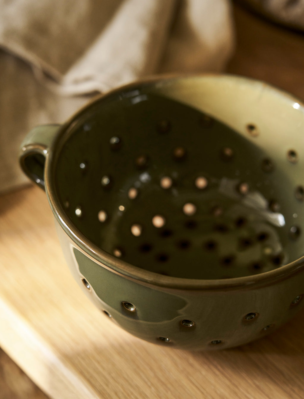 Ithaca Berry Bowl Stoneware (Moss) - Small