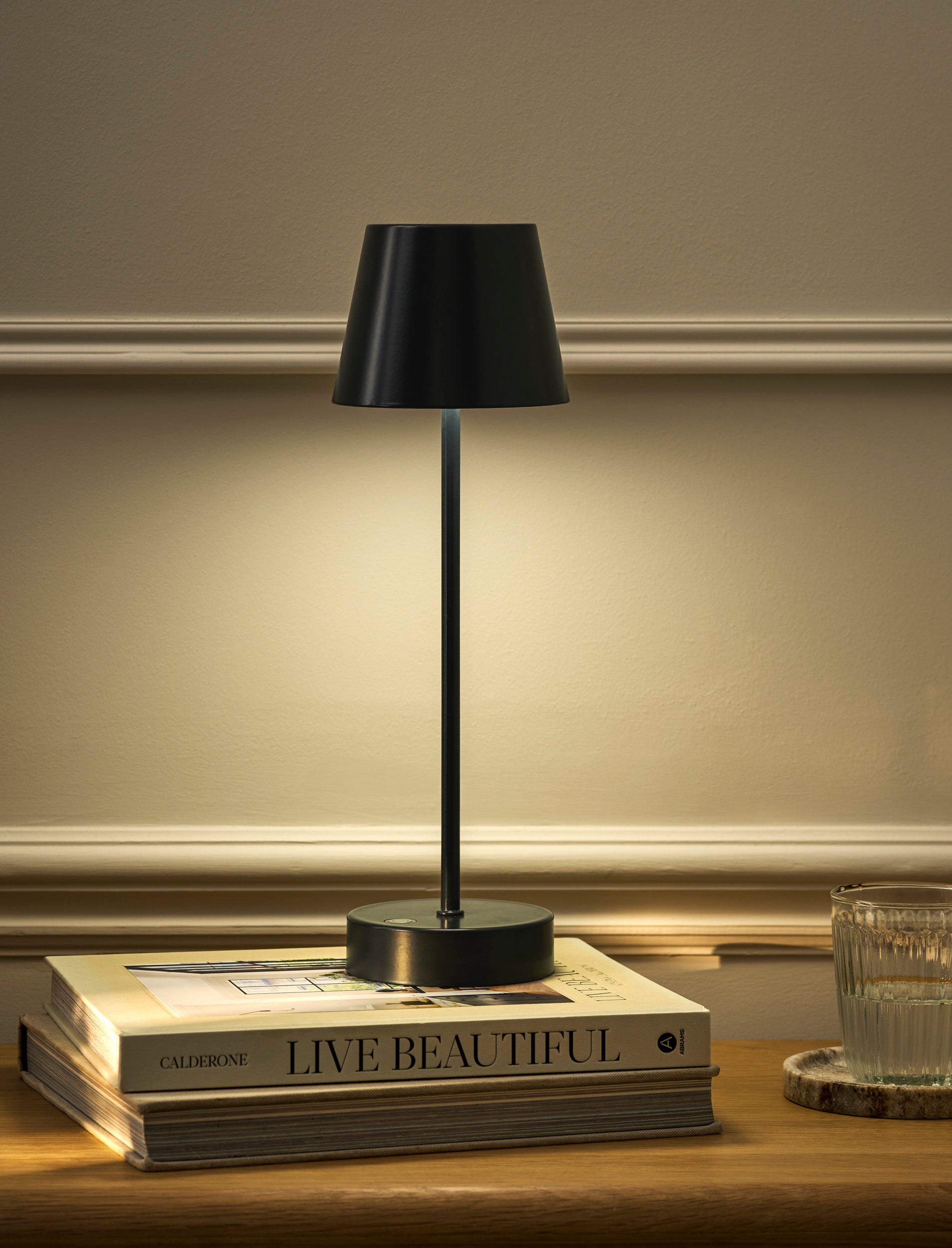 Winstone Rechargeable Table Lamp - Black