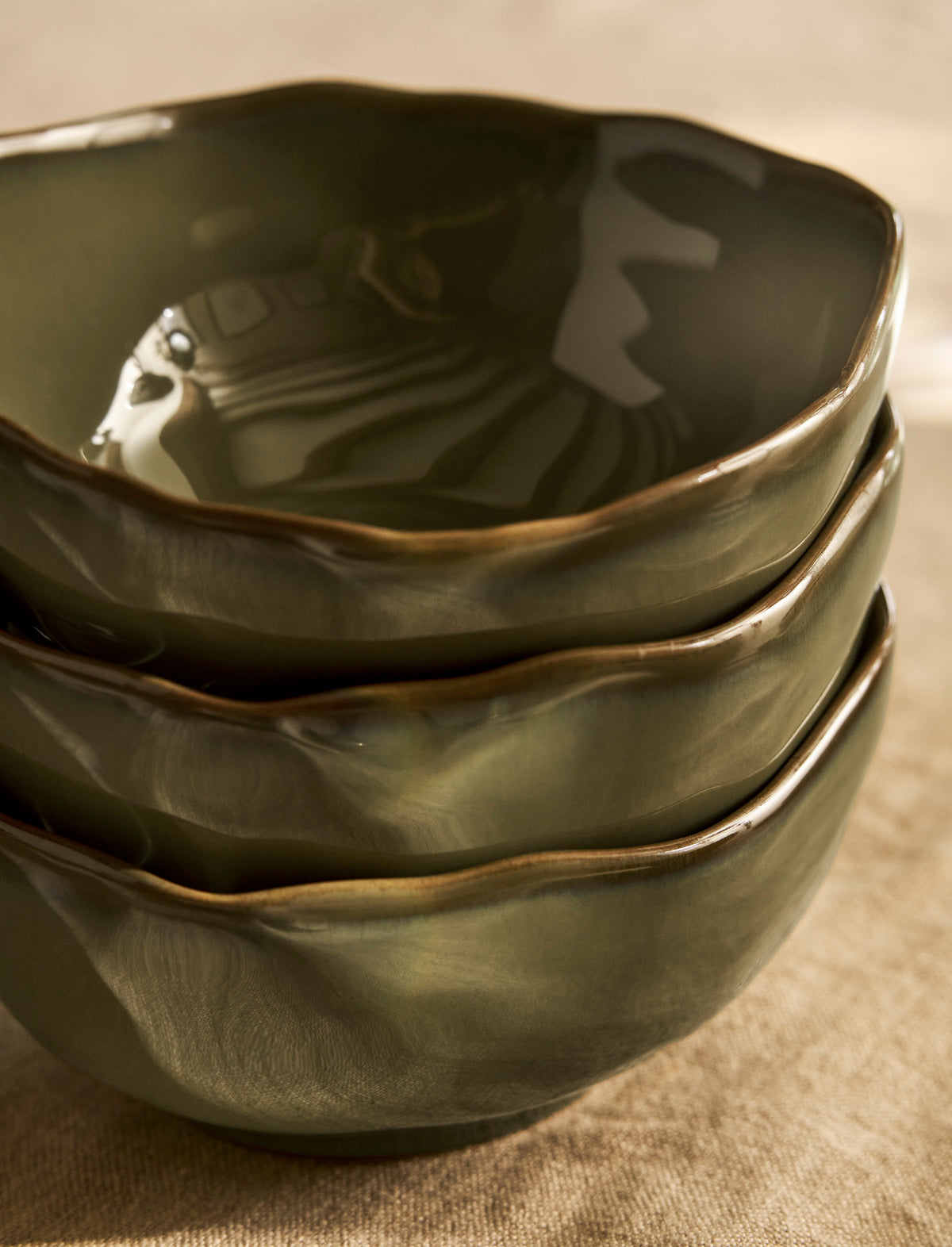 Ithaca Serving Bowl -  Moss Green (Small)
