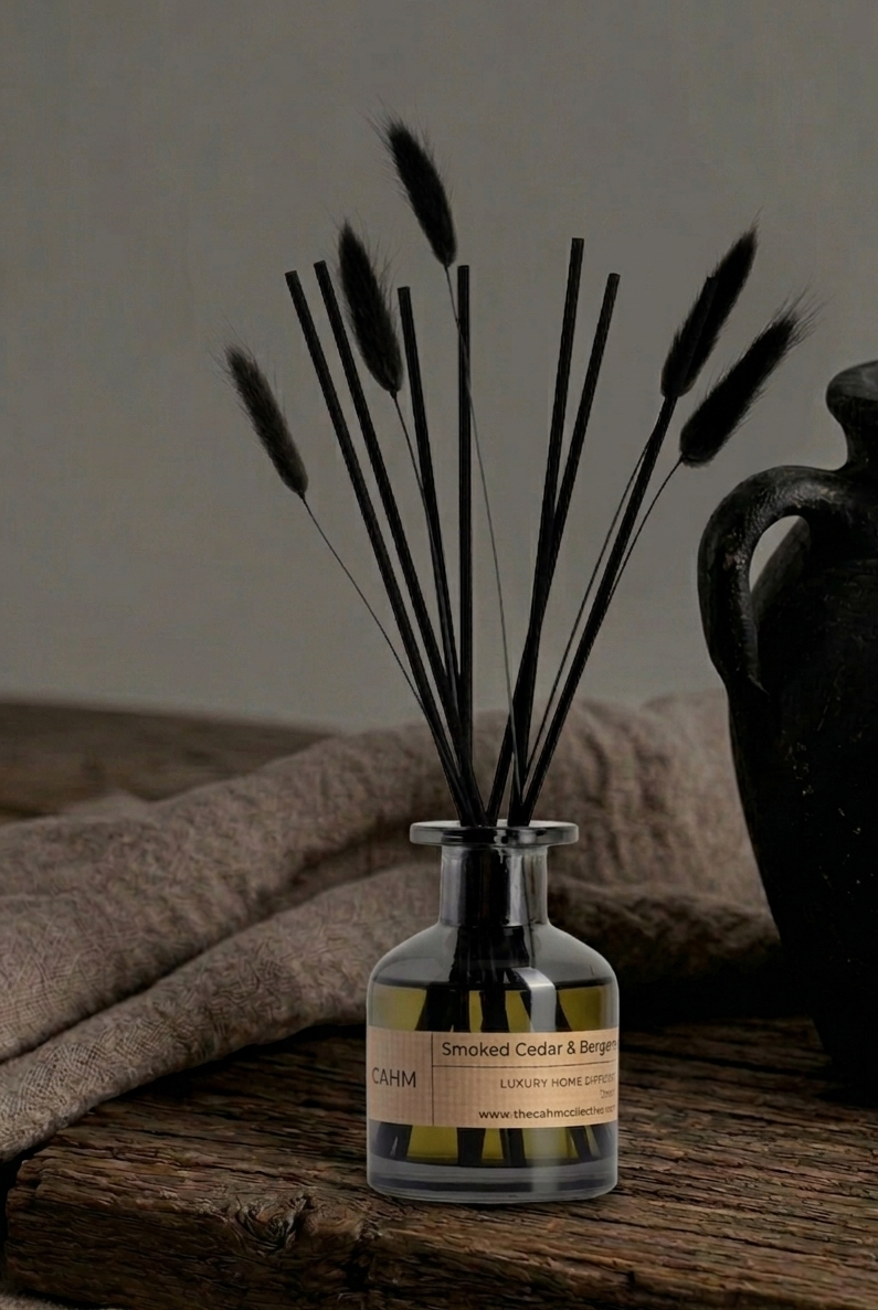 Smoked Cedar & Bergamot Reed Diffuser - Black