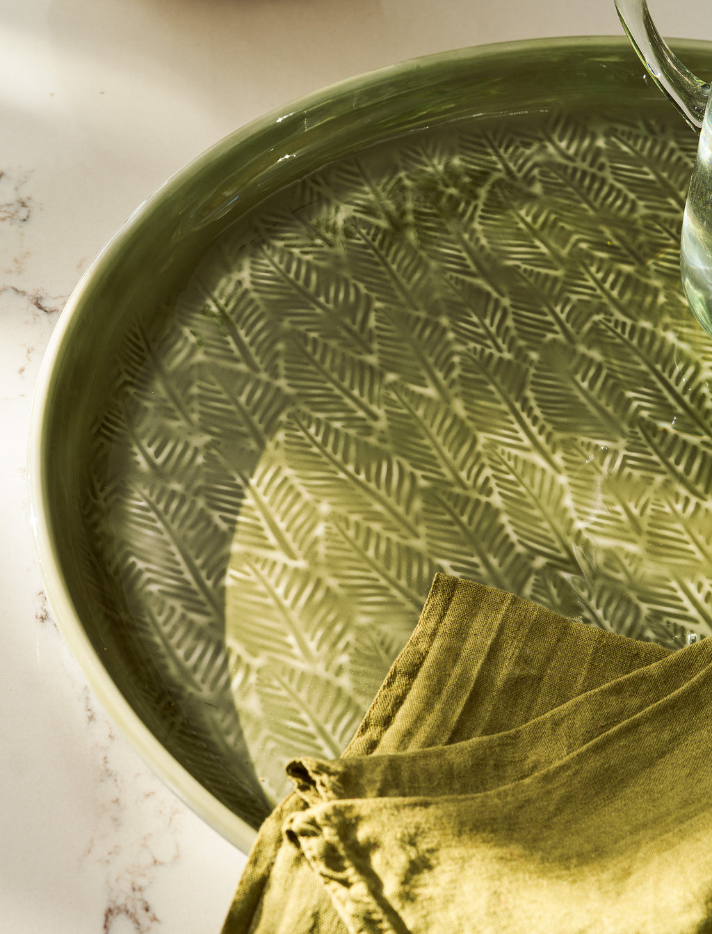 Alvescot Iron Tray - Moss Green