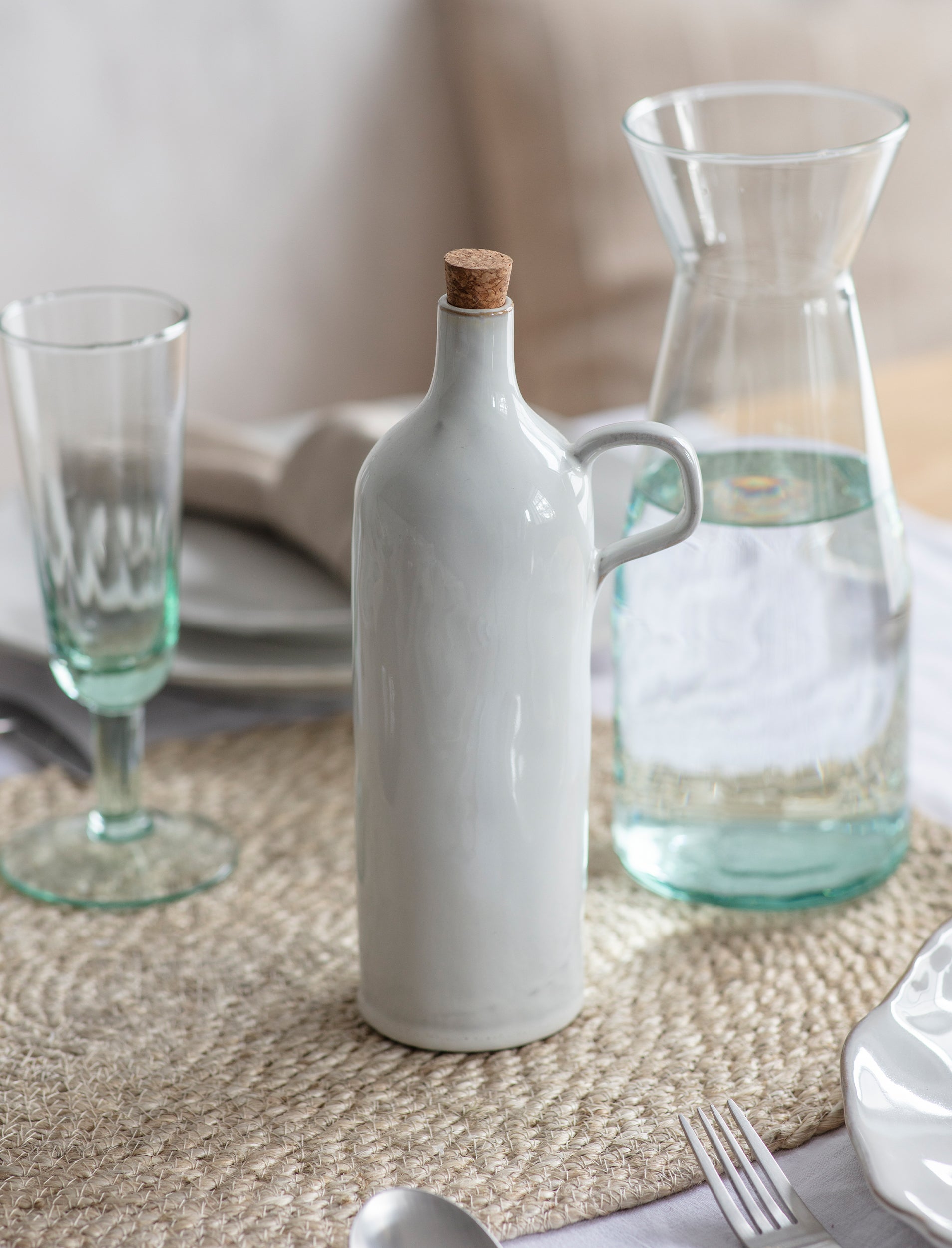 Ithaca Oil Bottle - White