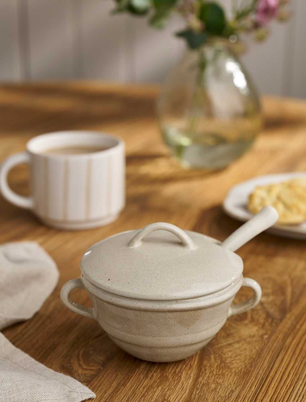 Chalgrove Sugar Bowl With Spoon - Stoneware (Natural)