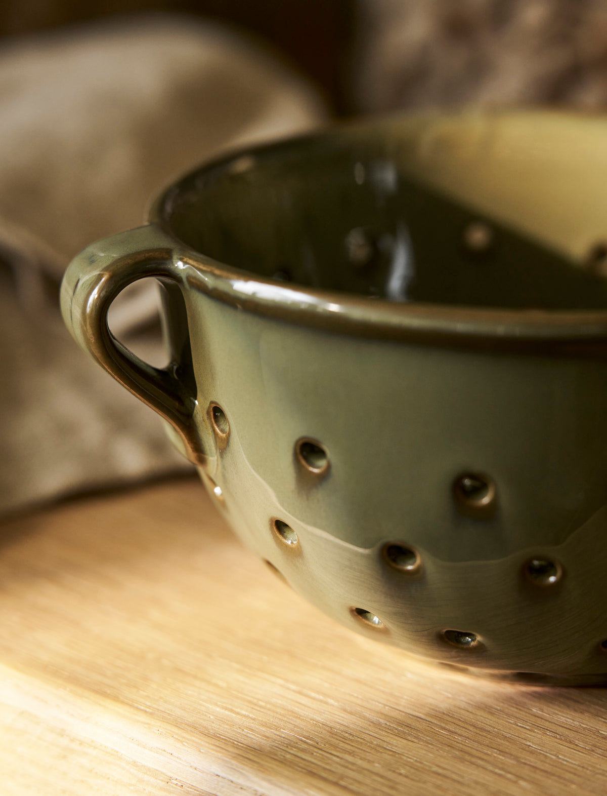 Ithaca Berry Bowl Stoneware (Moss) - Small